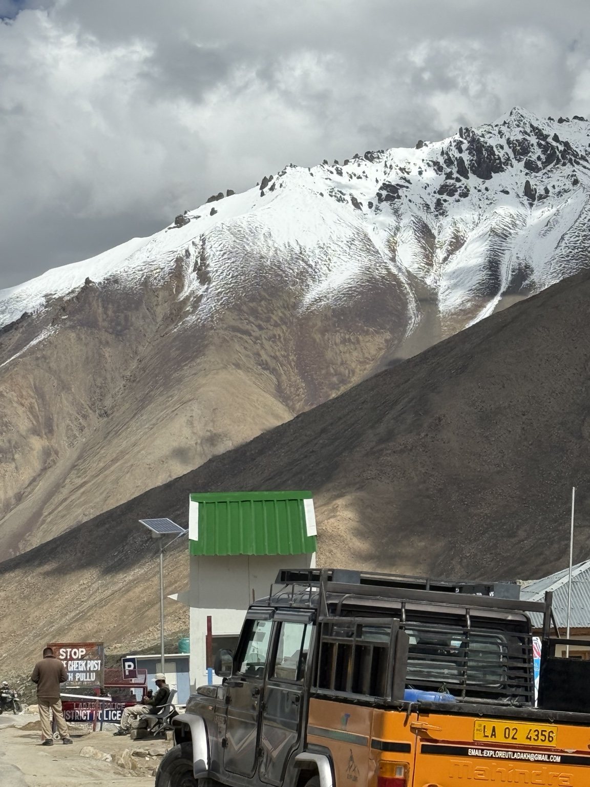 Leh Extravaganza motorcycle journey photograph